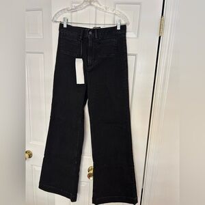 High-Rise Black Wide-Leg Jeans for Women — Flared Silhouette